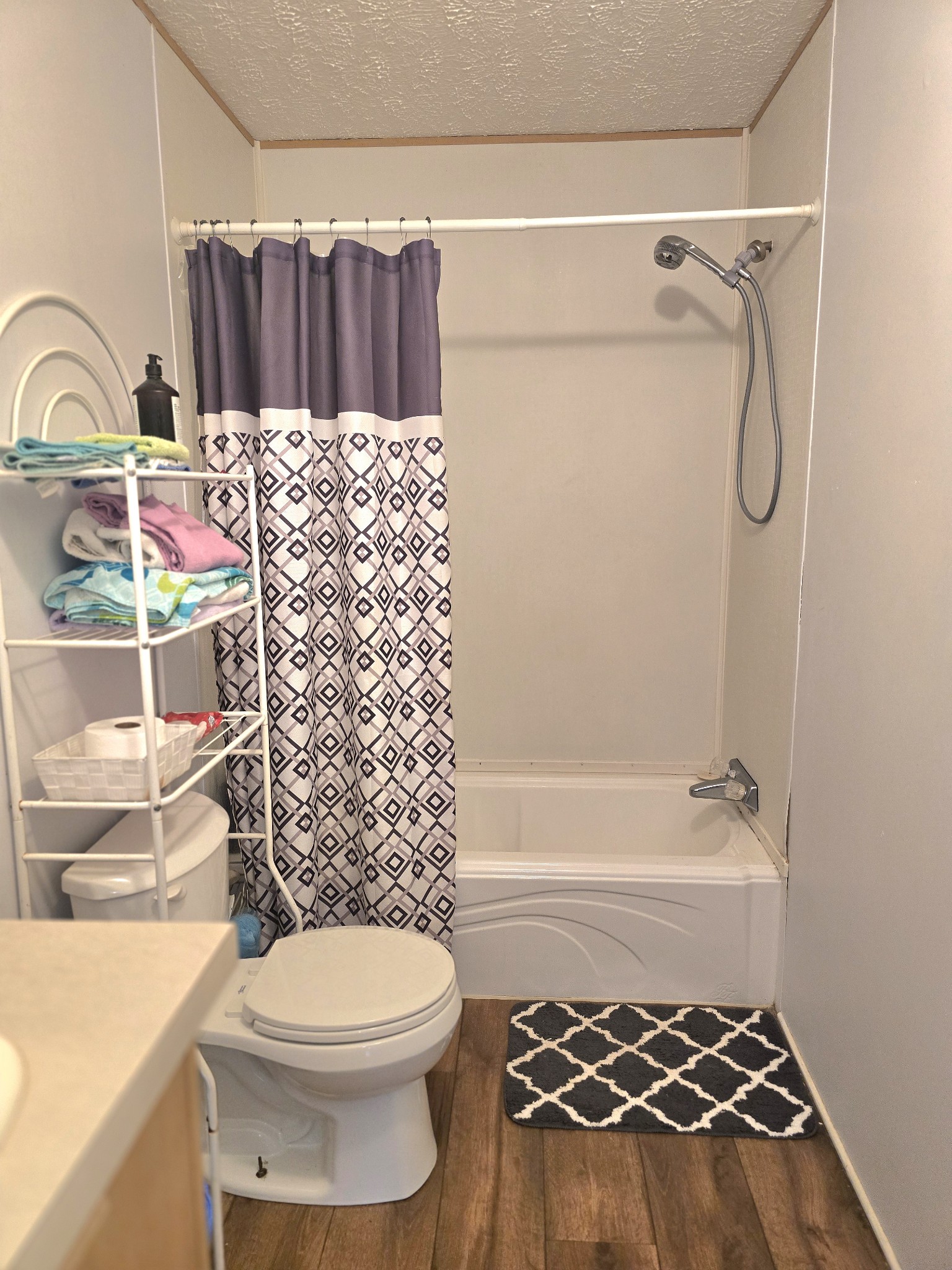 607 Evening Shade Dr, S White Bluff TN 37187