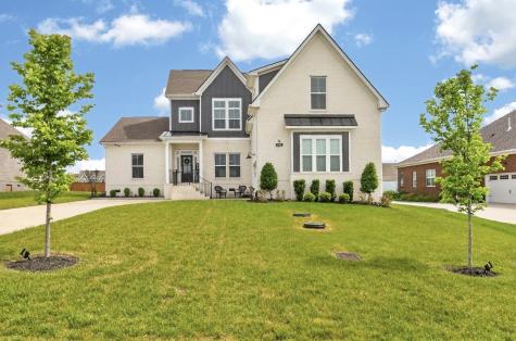 918 Proprietors Place Murfreesboro TN 37128