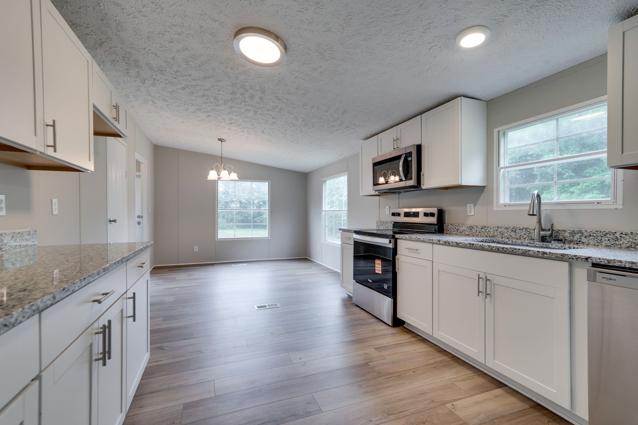 208 Rhoads Lane Hillsboro TN 37342