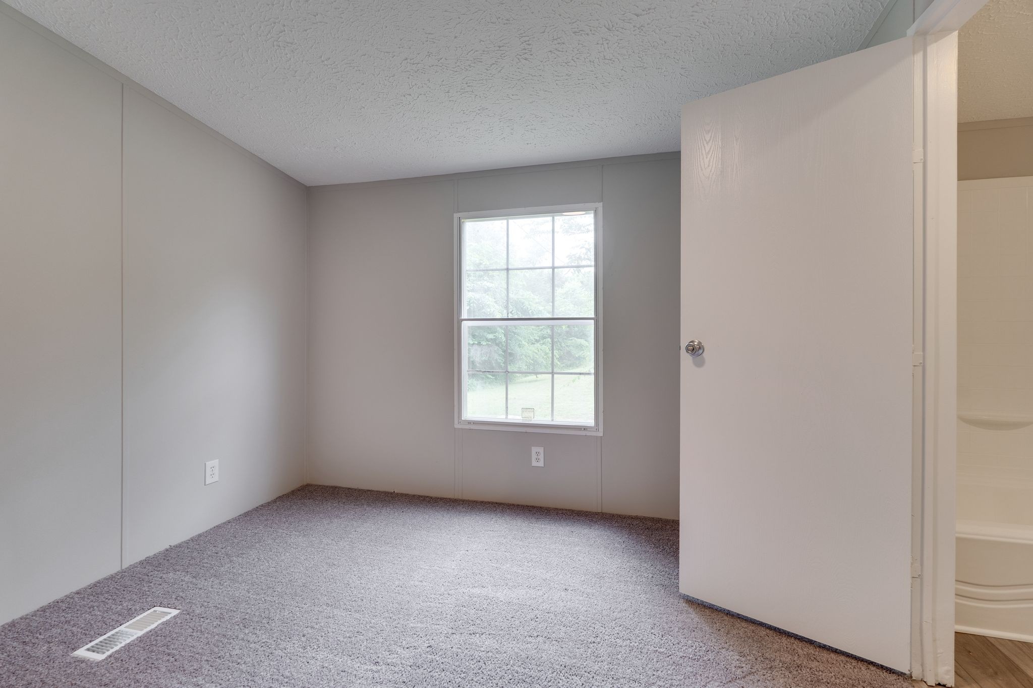 208 Rhoads Lane Hillsboro TN 37342