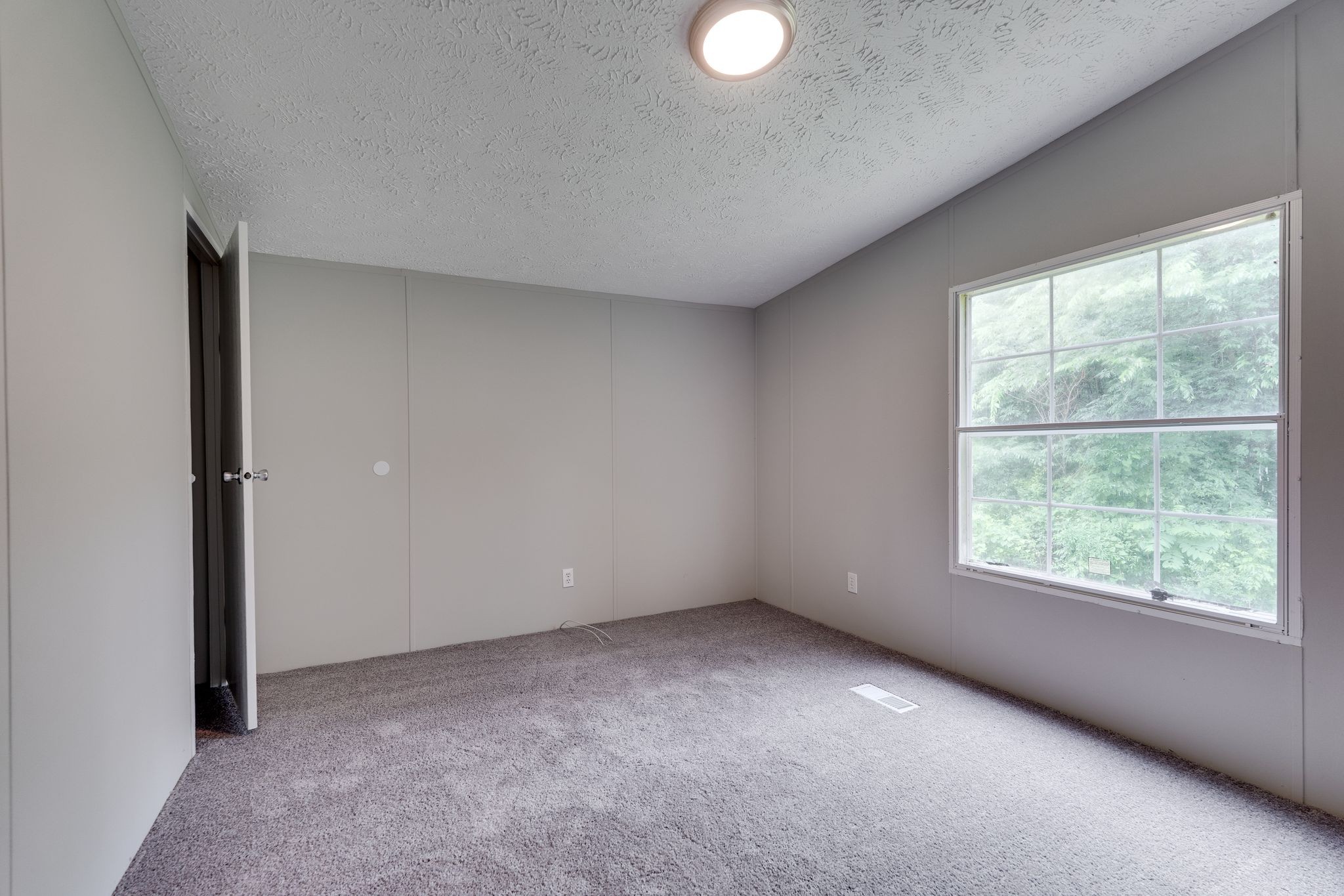 208 Rhoads Lane Hillsboro TN 37342