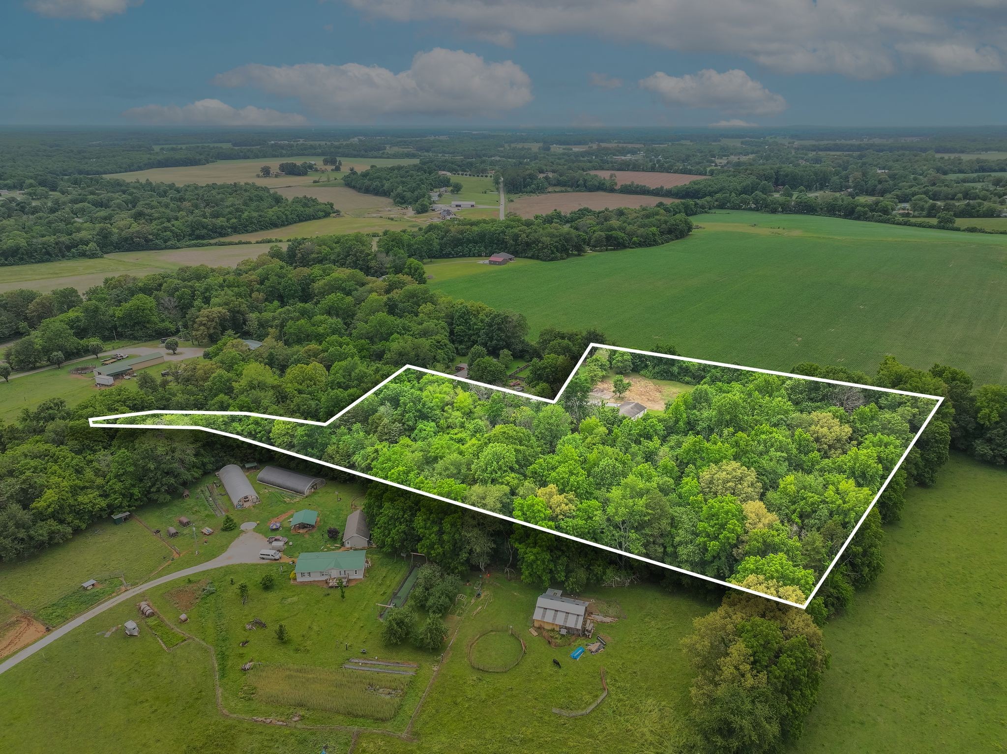 208 Rhoads Lane Hillsboro TN 37342