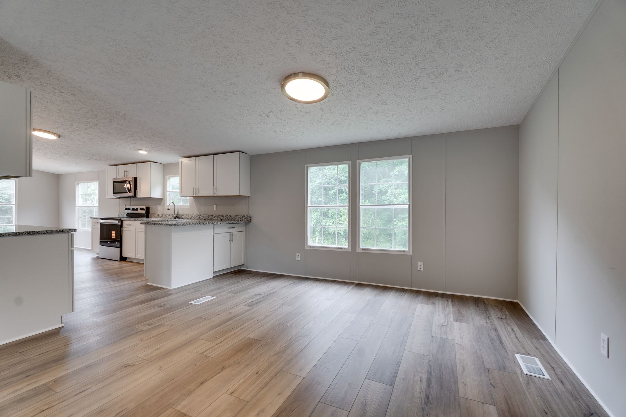 208 Rhoads Lane Hillsboro TN 37342