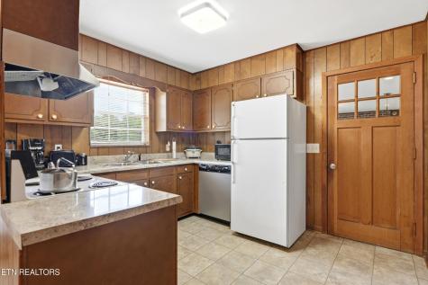 355 Crock Road Loudon TN 37774