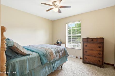 355 Crock Road Loudon TN 37774