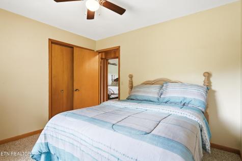 355 Crock Road Loudon TN 37774