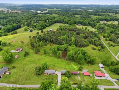 355 Crock Road Loudon TN 37774
