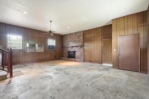355 Crock Road Loudon TN 37774