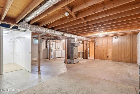355 Crock Road Loudon TN 37774
