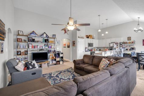 2177 Trophy Trace Clarksville TN 37040
