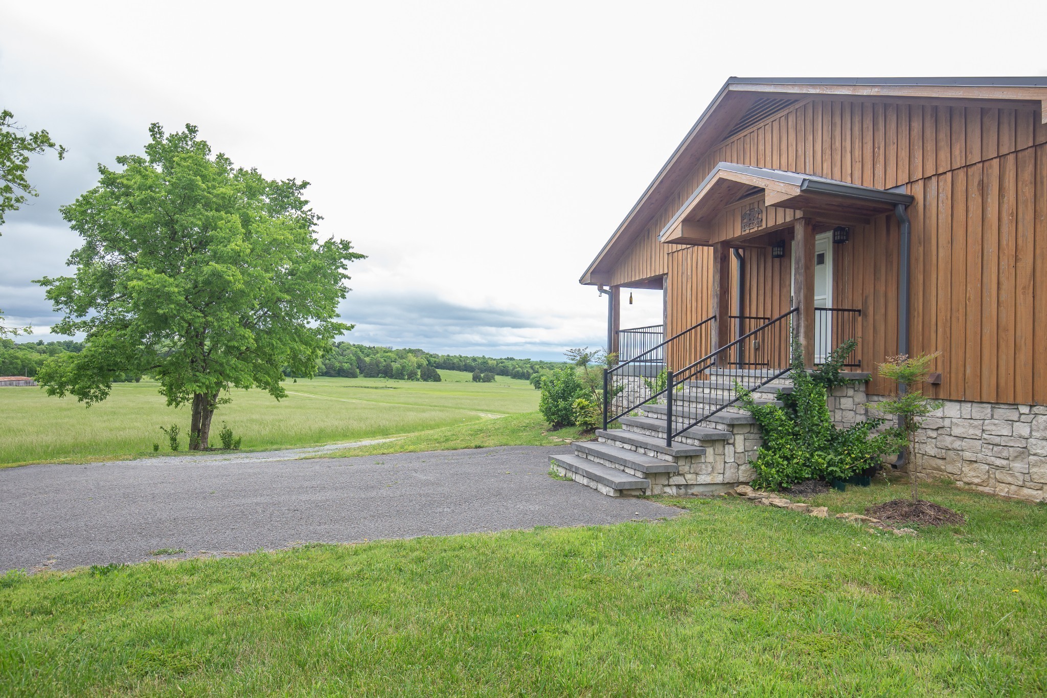 521 Coop Road Bell Buckle TN 37020