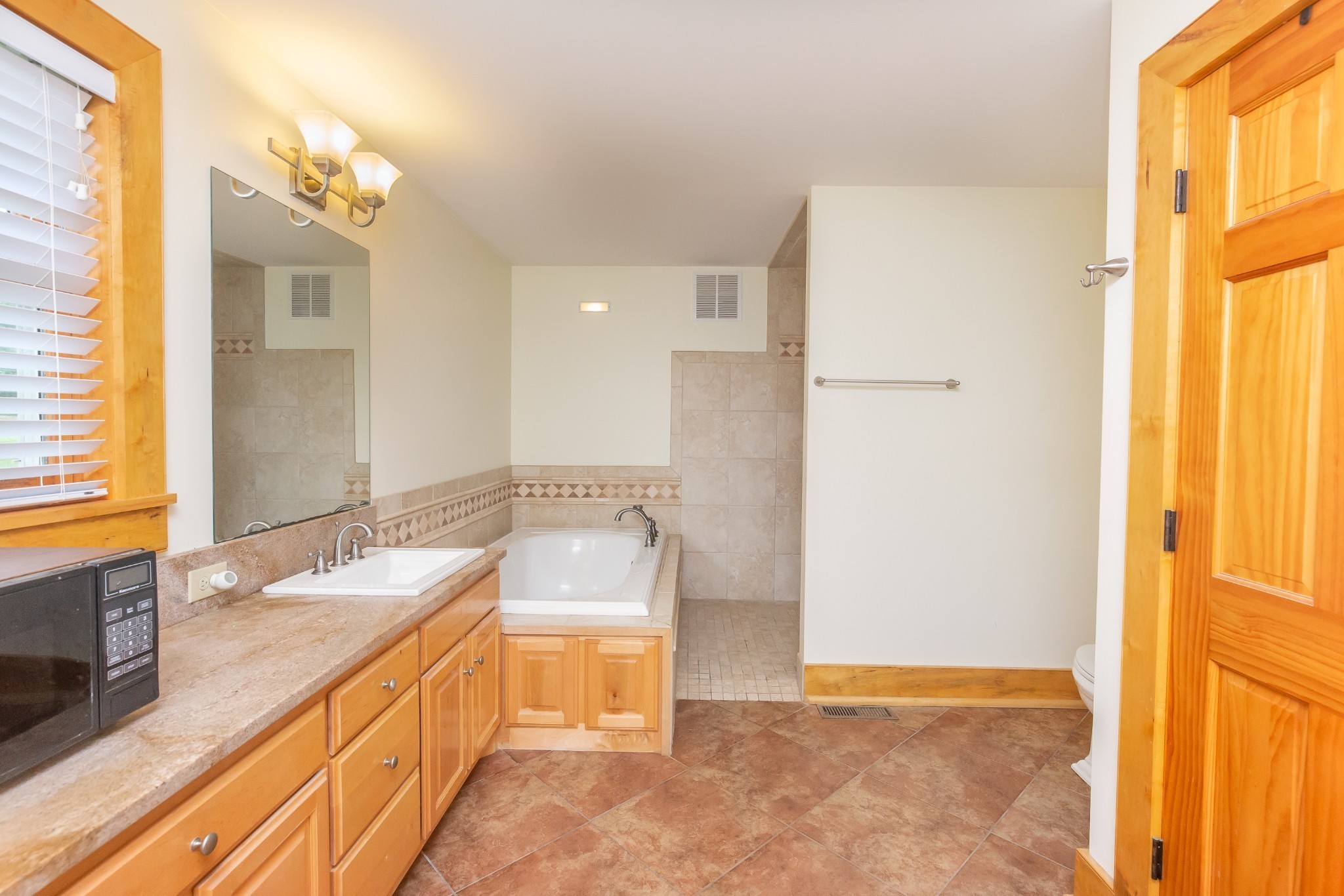 521 Coop Road Bell Buckle TN 37020