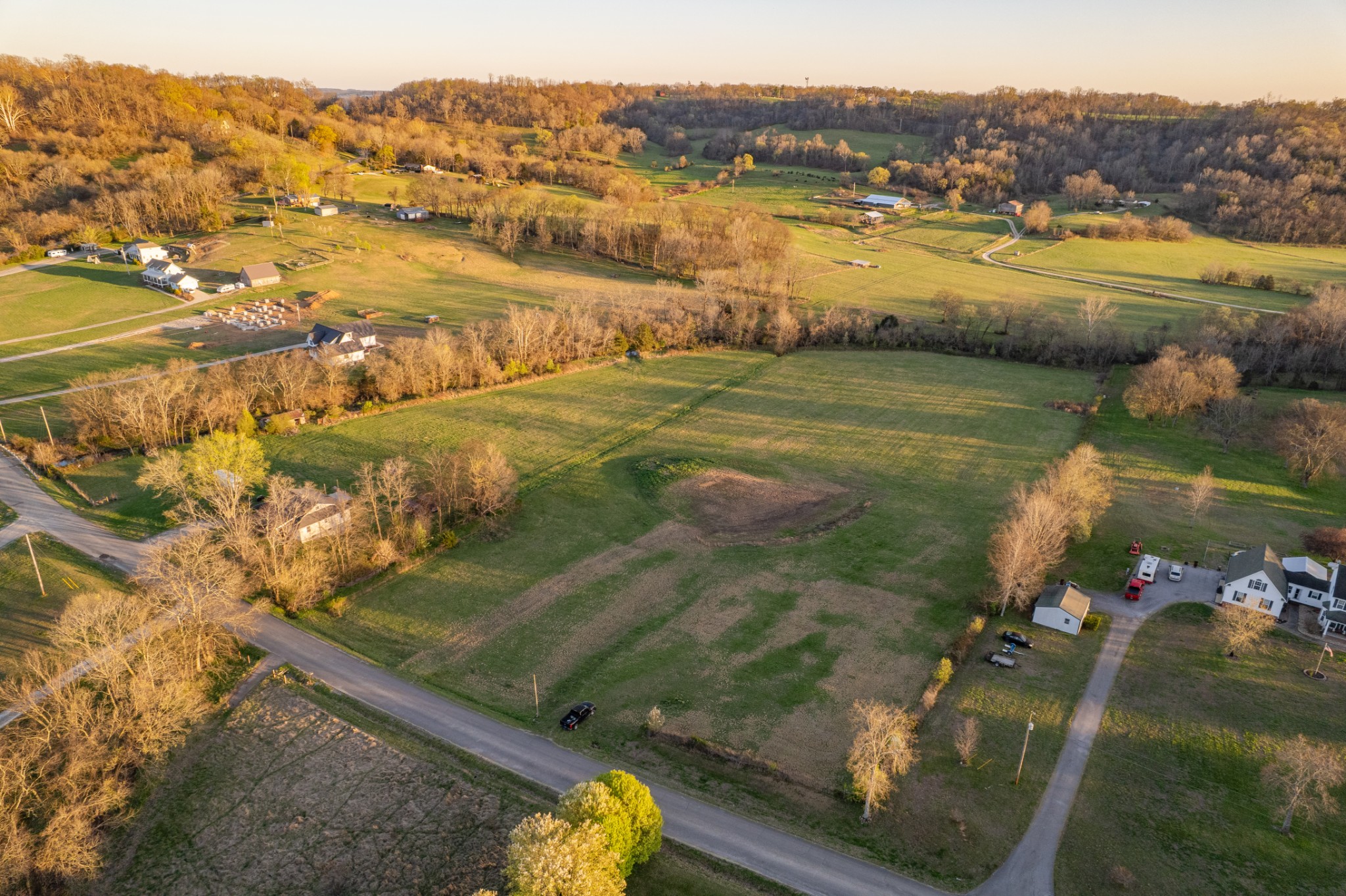 0 Theta Pike Columbia TN 38401