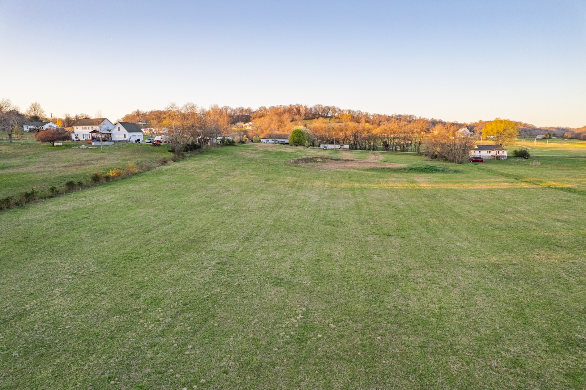 0 Theta Pike Columbia TN 38401