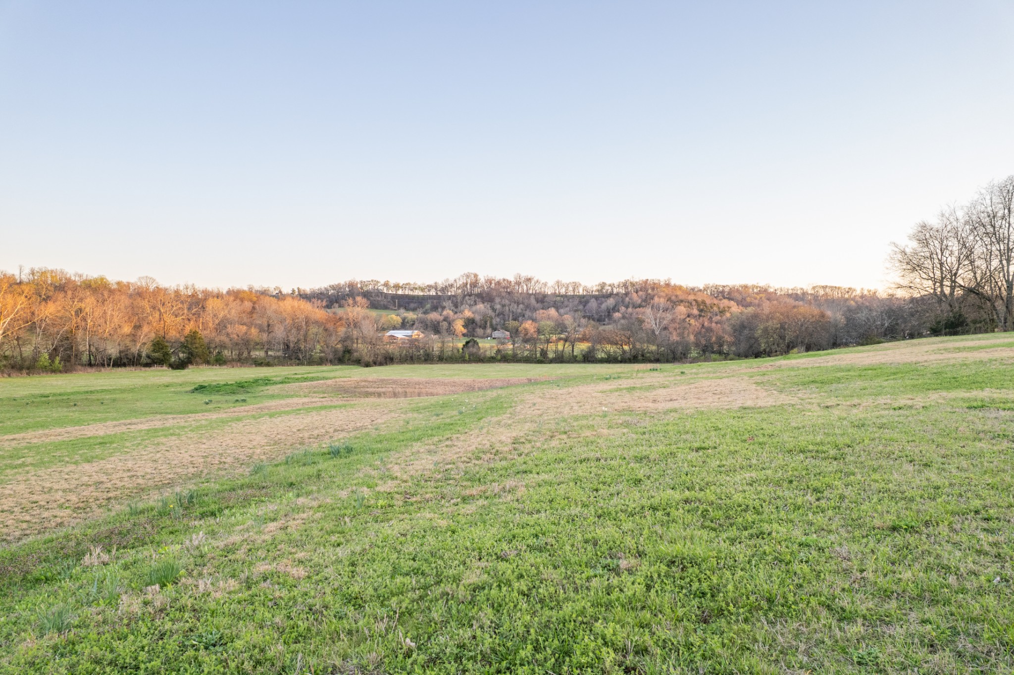 0 Theta Pike Columbia TN 38401