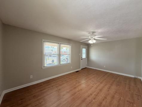 117 Elaine Court Elkton KY 42220