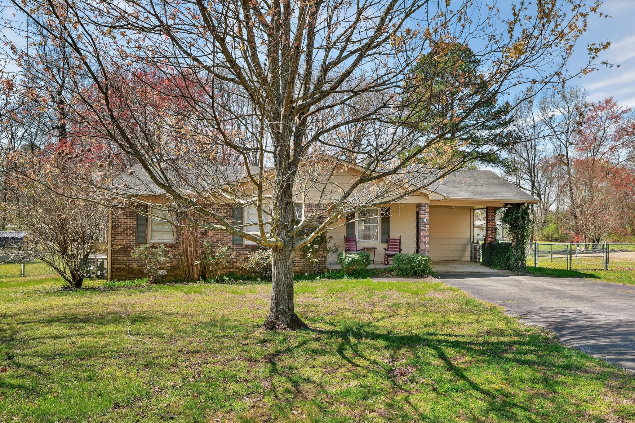 18 Town Road Fayetteville TN 37334