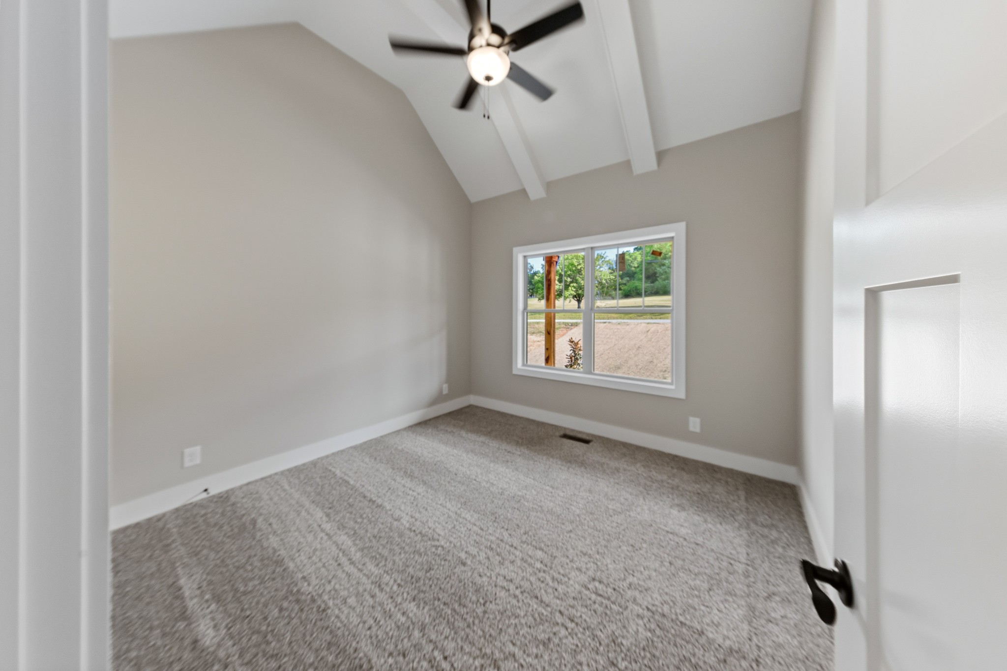 10 Paradise Hills Lane Lebanon TN 37090