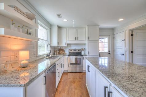 691 Harding Place Nashville TN 37211