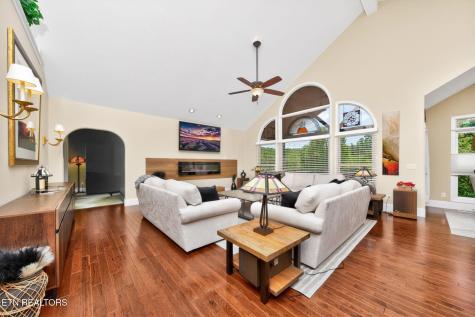 152 Lafayette Terrace Crossville TN 38558