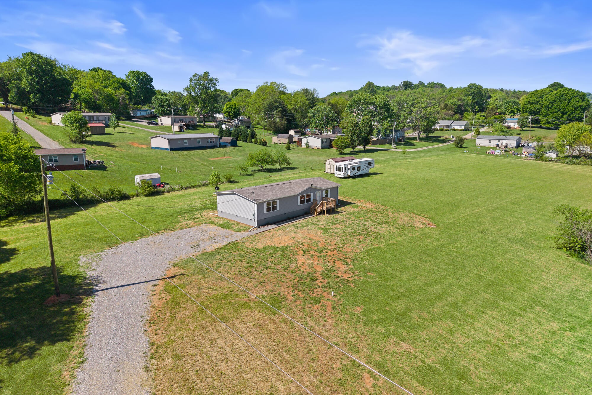 217 Oakland Road Sweetwater TN 37874