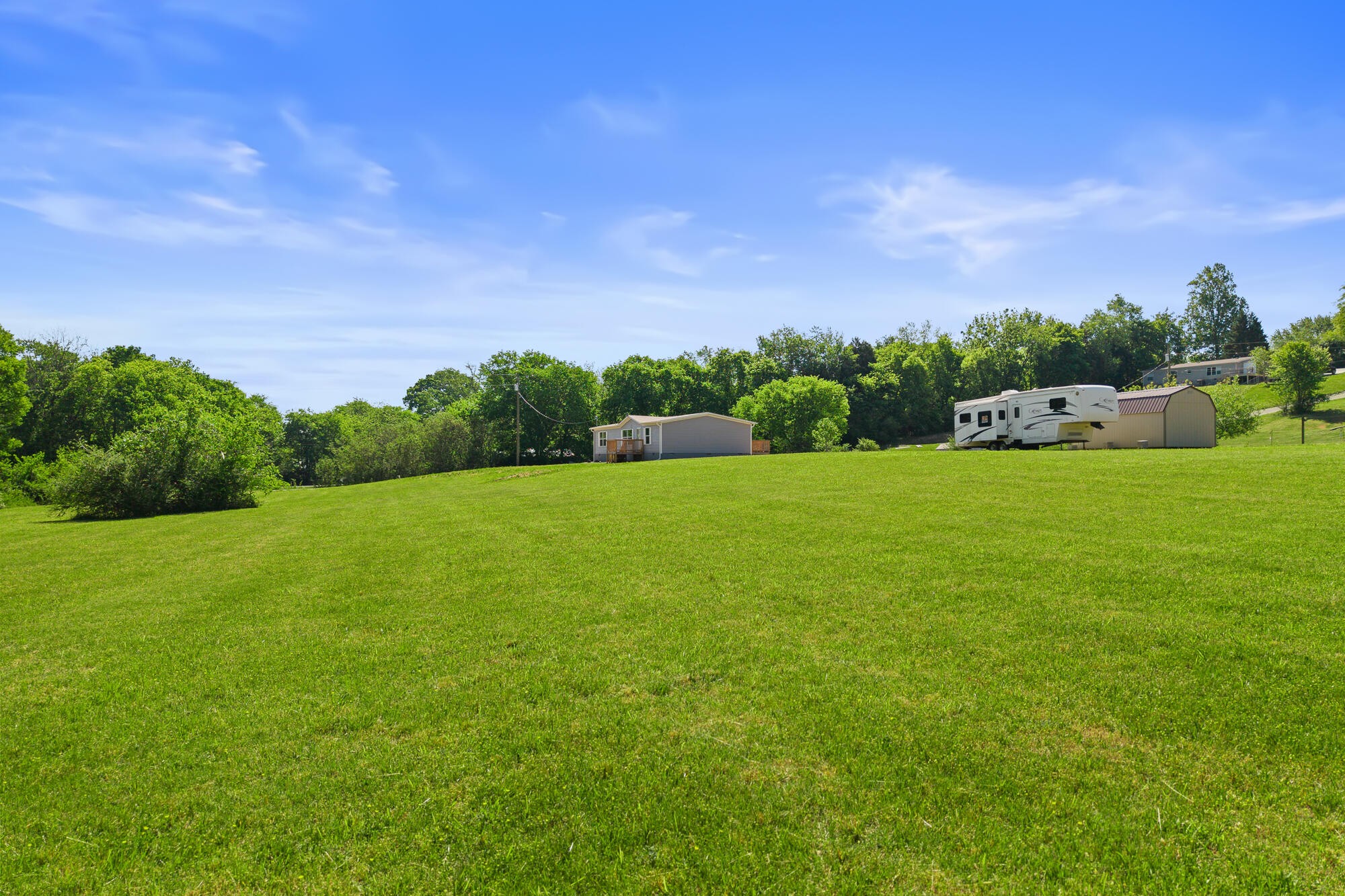 217 Oakland Road Sweetwater TN 37874