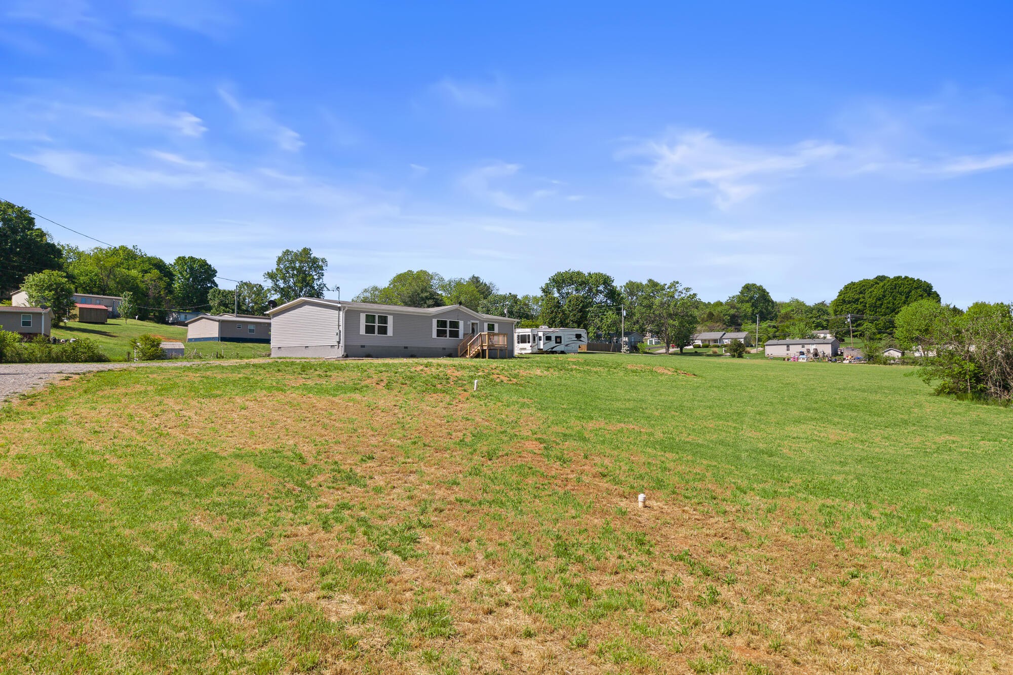 217 Oakland Road Sweetwater TN 37874