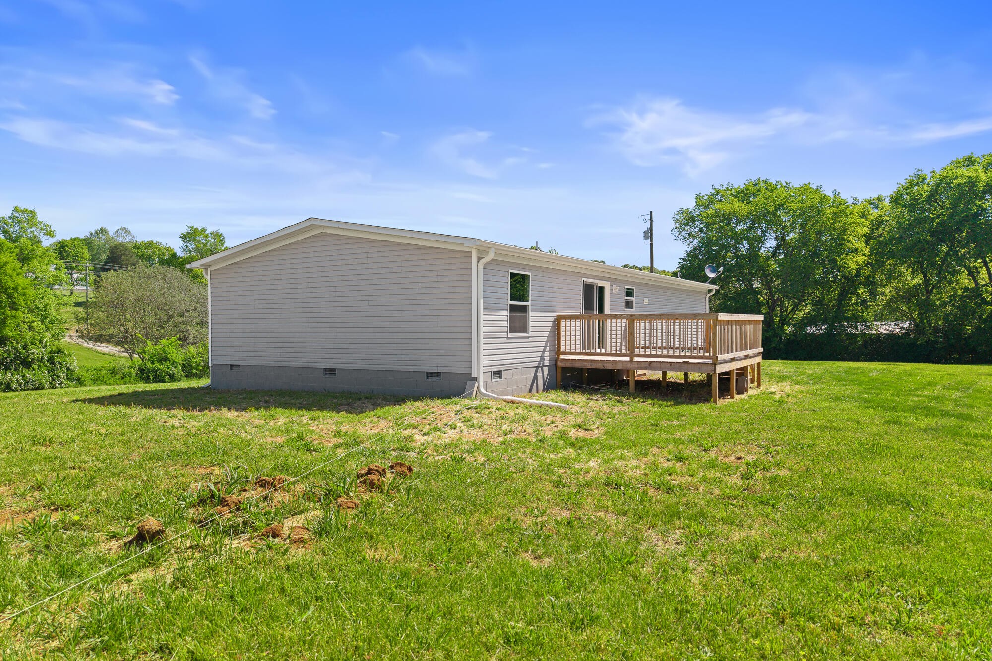 217 Oakland Road Sweetwater TN 37874