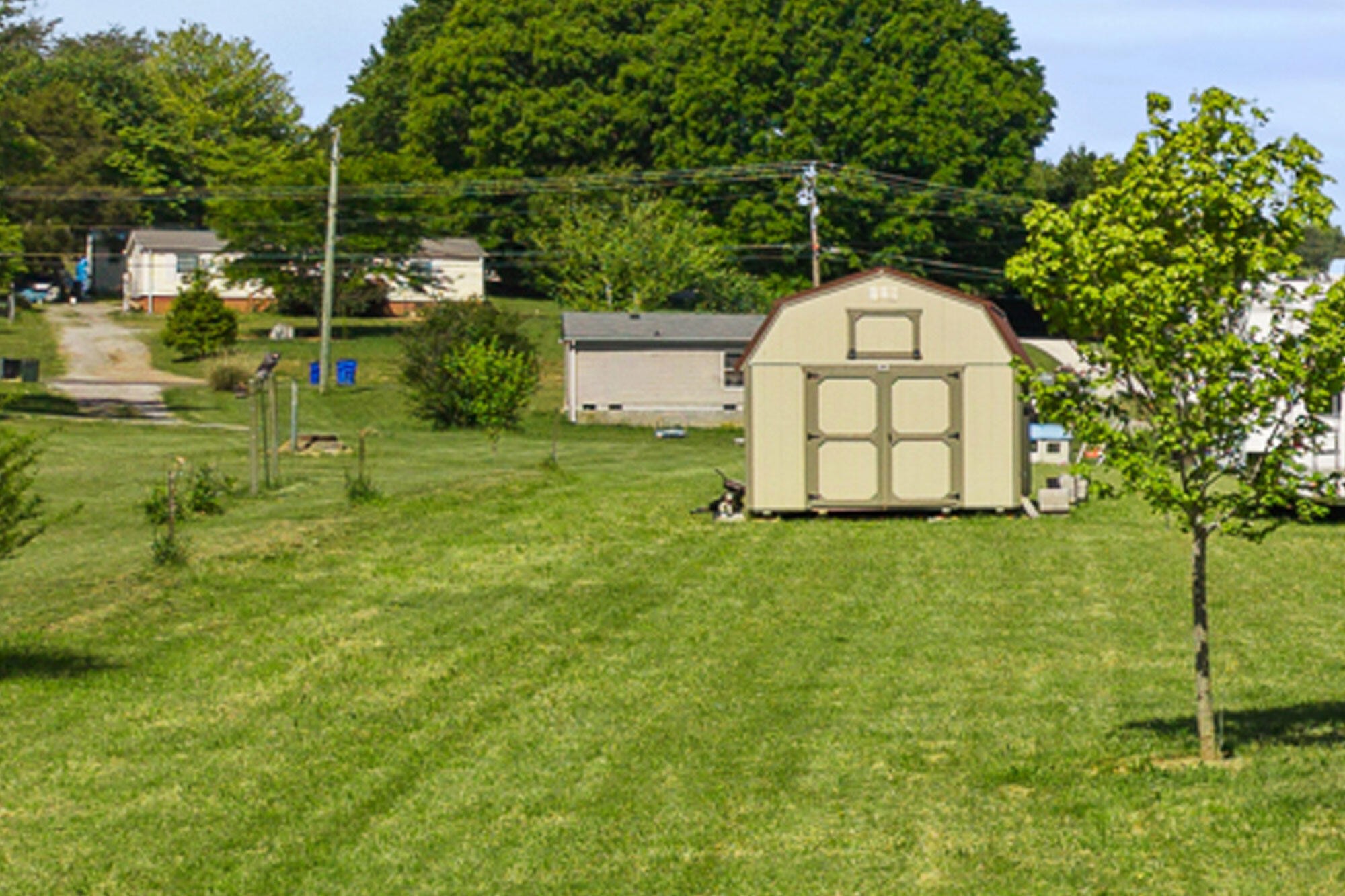 217 Oakland Road Sweetwater TN 37874