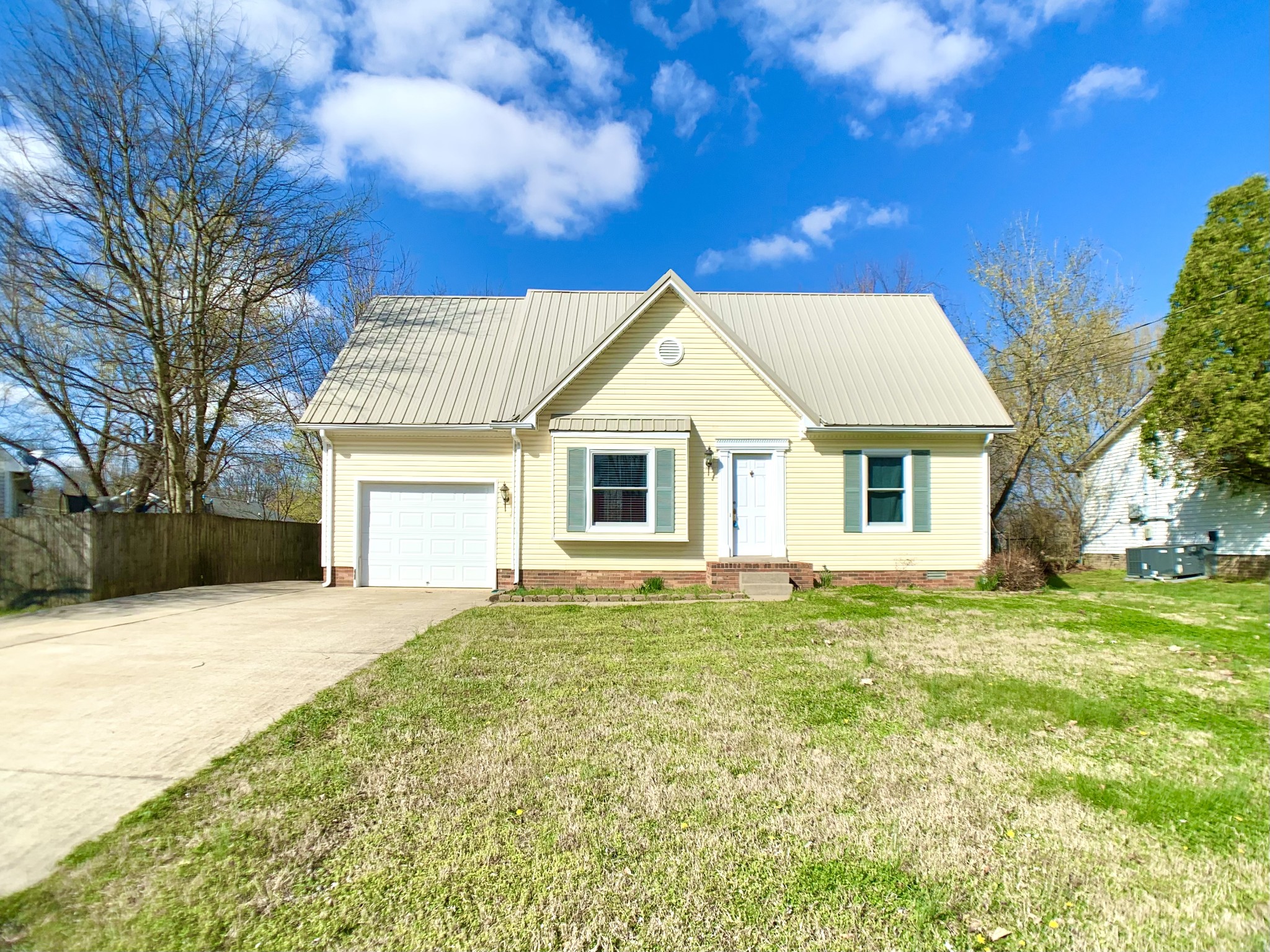 219 Jim Thorpe Drive Clarksville TN 37042
