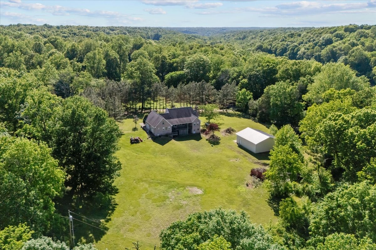 2440 Maple Grove Road Dickson TN 37055