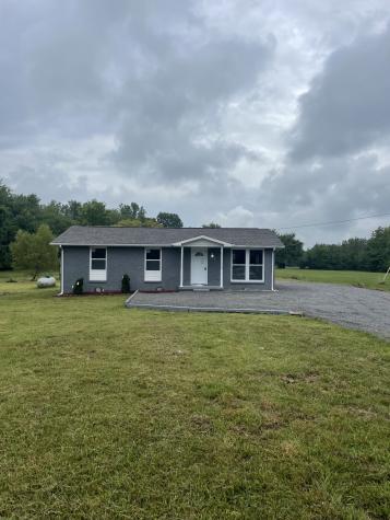 1912 Woodlawn Road Clarksville TN 37042