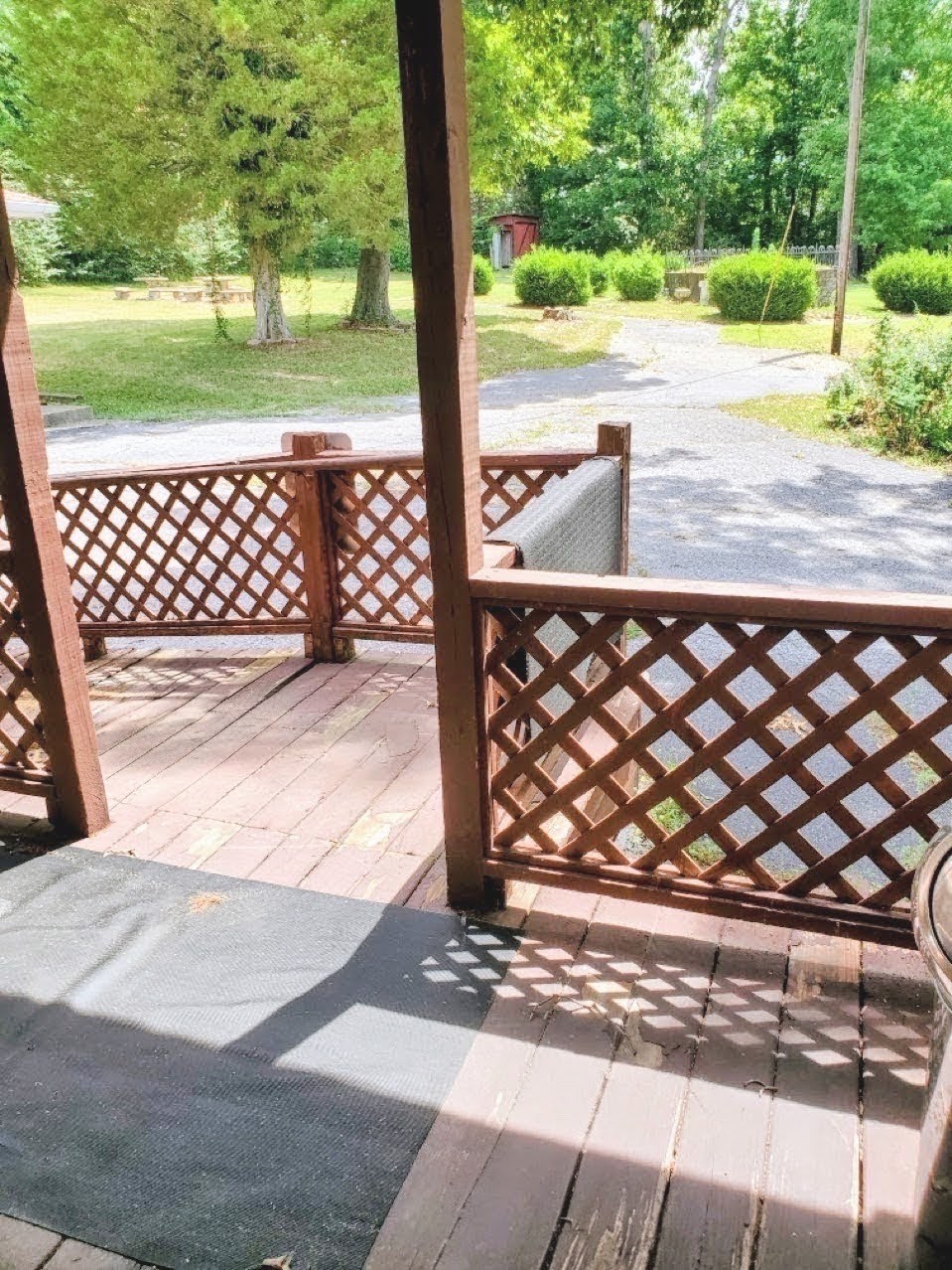 1104 Old Charlotte Road White Bluff TN 37187