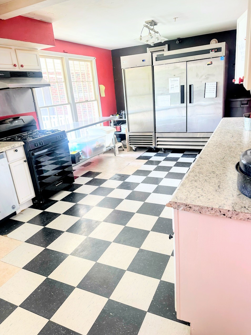 1104 Old Charlotte Road White Bluff TN 37187