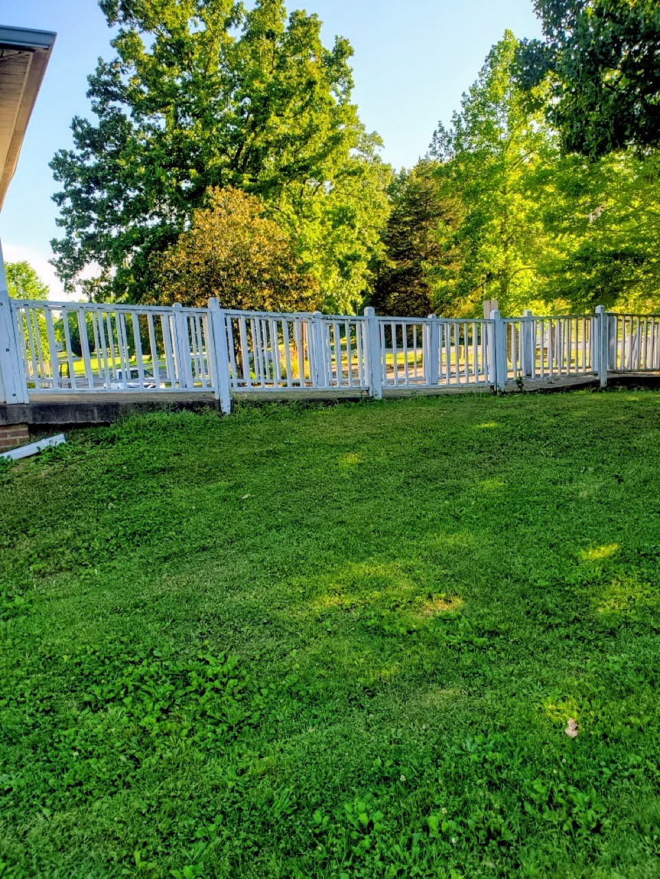 1104 Old Charlotte Road White Bluff TN 37187