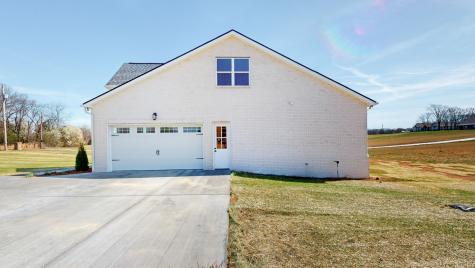 136 Aplin Branch Road Cottontown TN 37048