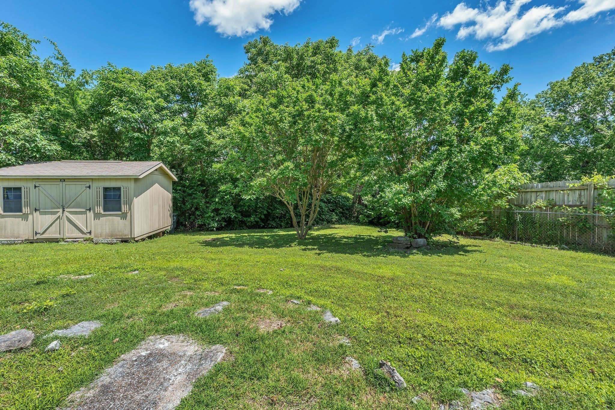 3522 Hewlett Drive Nashville TN 37211