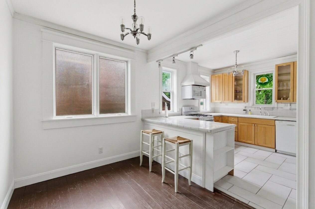 1303 Ashwood Avenue Nashville TN 37212
