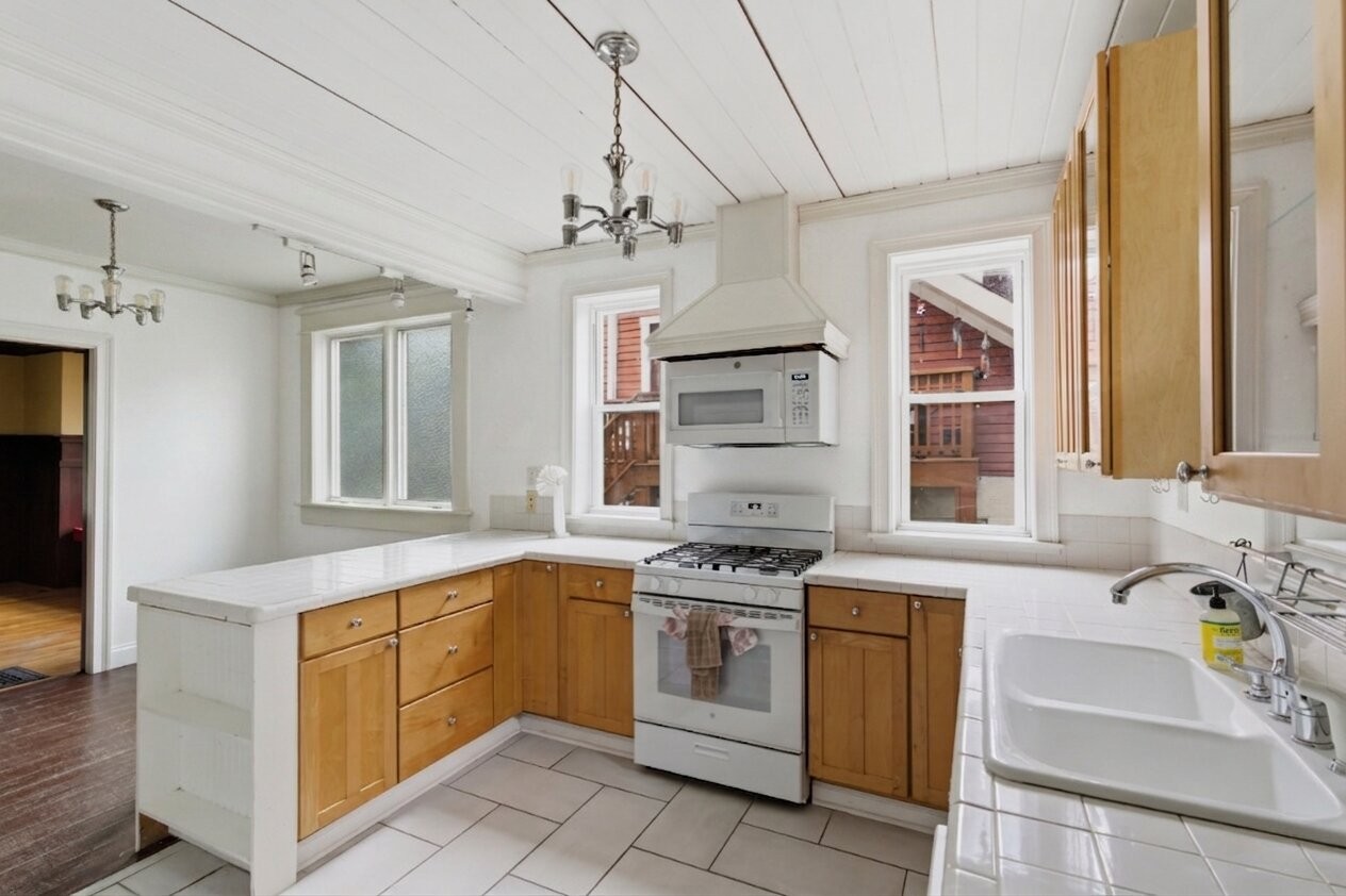 1303 Ashwood Avenue Nashville TN 37212