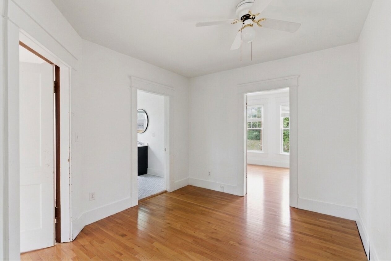1303 Ashwood Avenue Nashville TN 37212