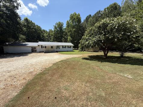 5035 Eva Road Eva TN 38333