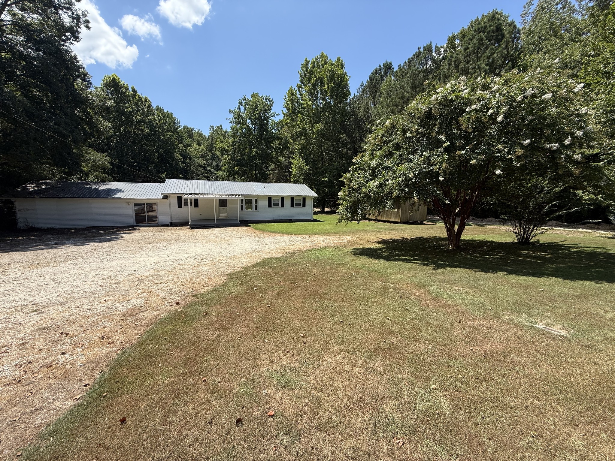 5035 Eva Road Eva TN 38333