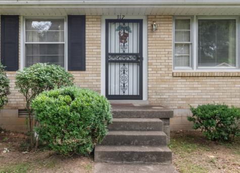 317 Hilldale Lane Clarksville TN 37043