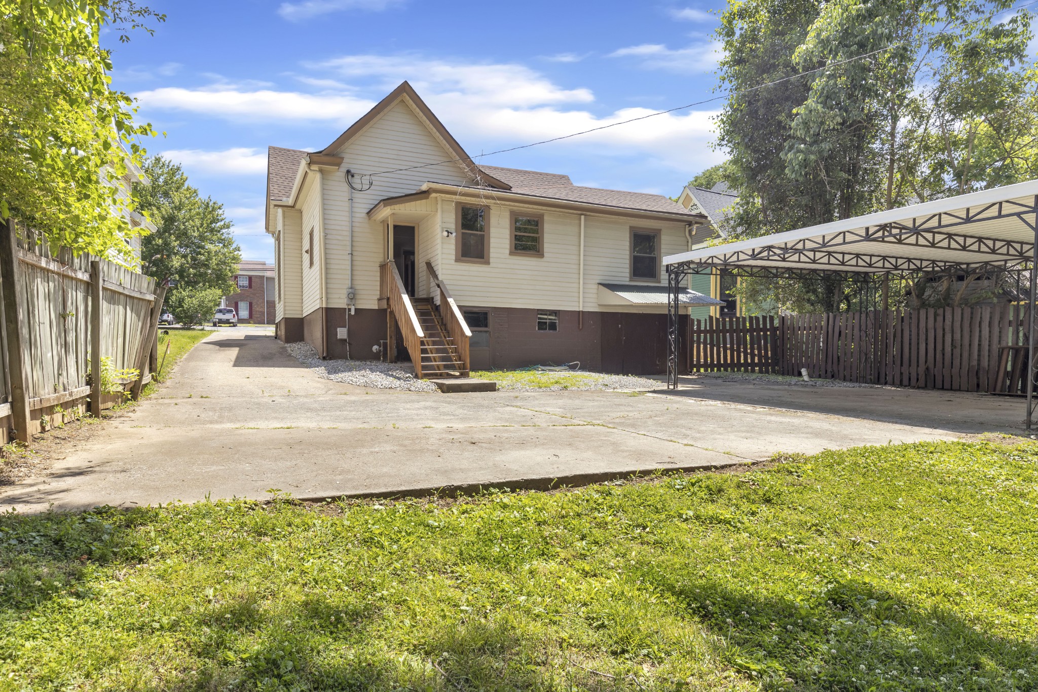 115 N Main Street Springfield TN 37172