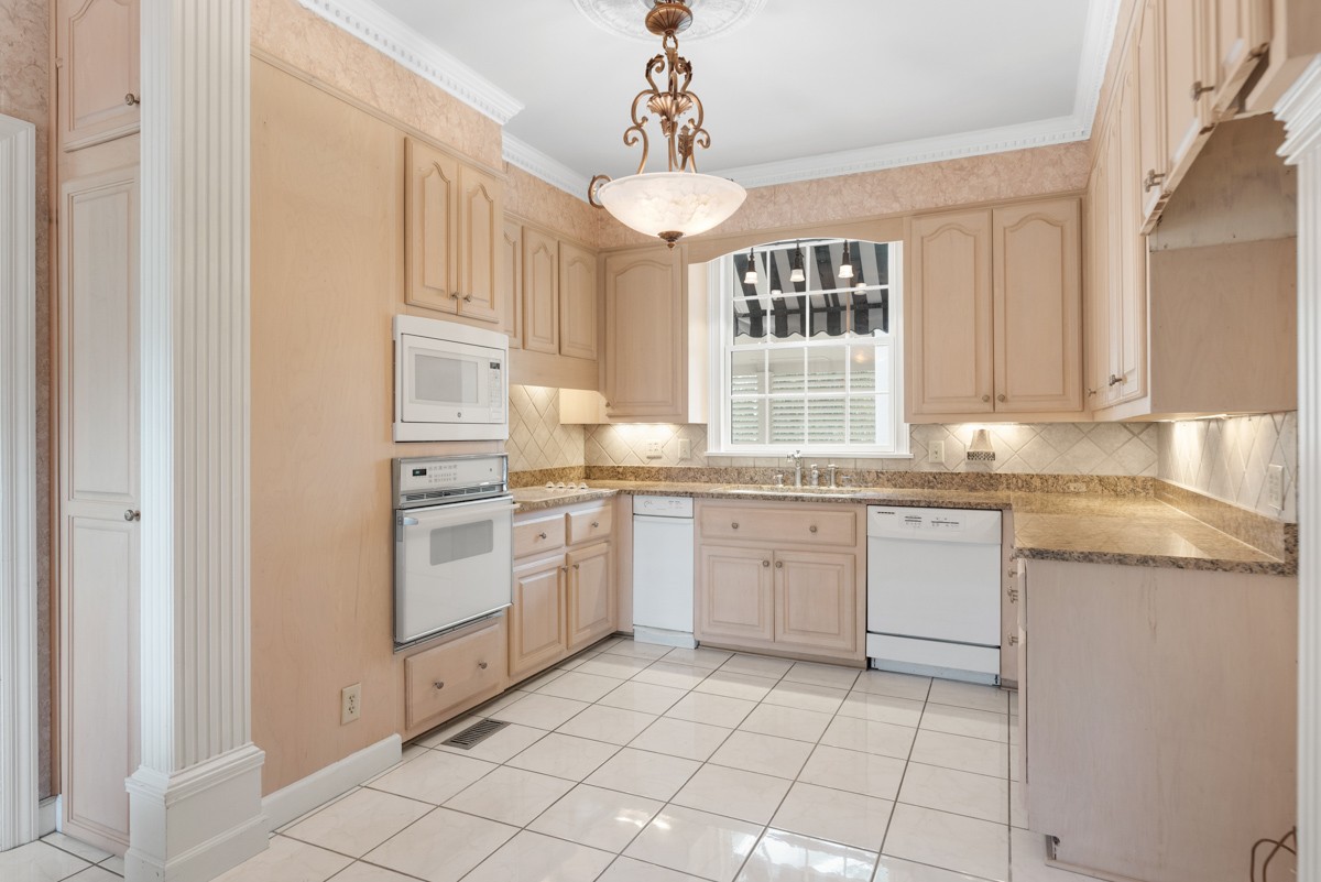 1201 Nashville Pike Gallatin TN 37066