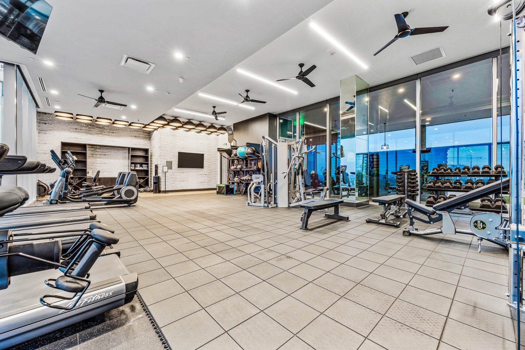 1616 West End Avenue Nashville TN 37203