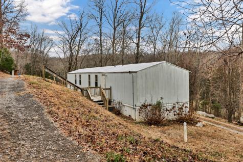 3845 Wickham Road Palmyra TN 37142