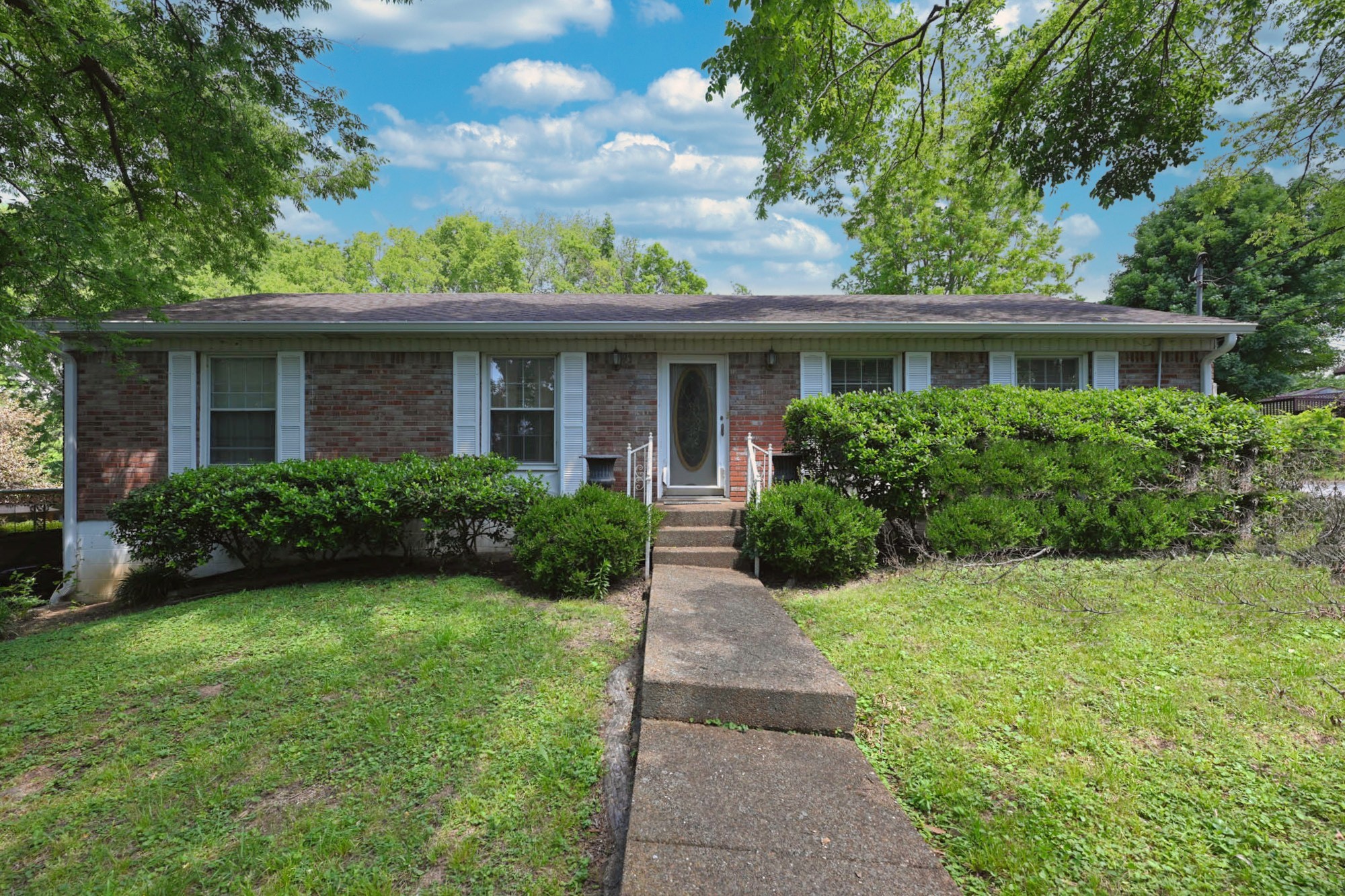 352 Blackman Road Nashville TN 37211