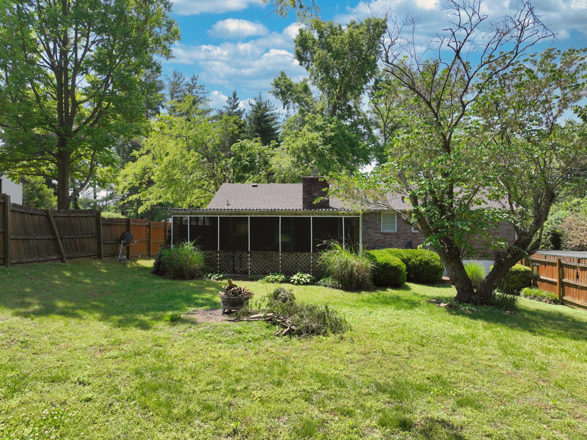 352 Blackman Road Nashville TN 37211