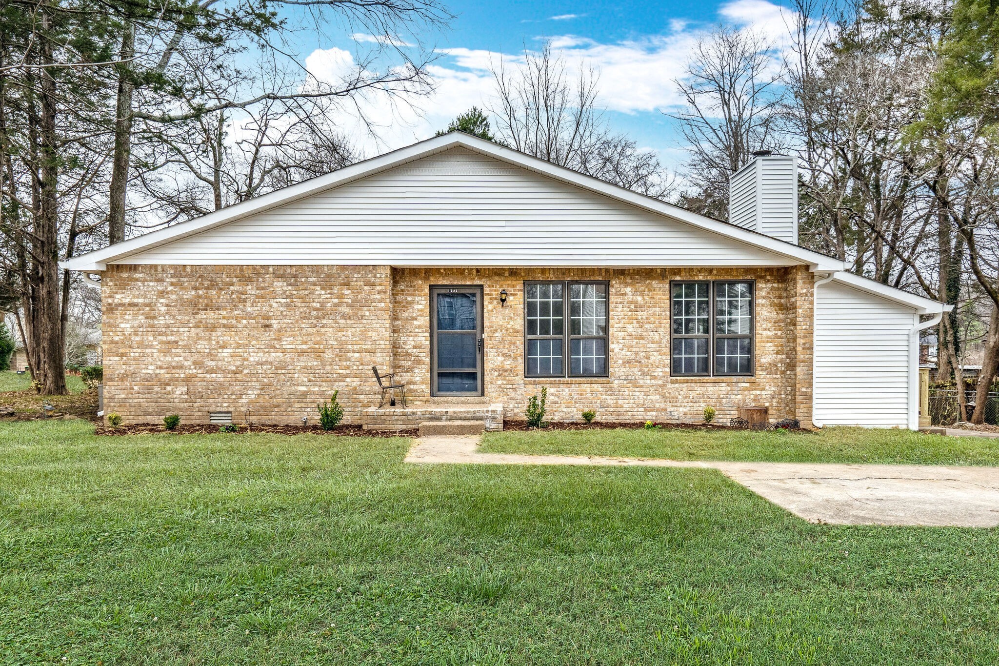 1025 Patio Drive Nashville TN 37214